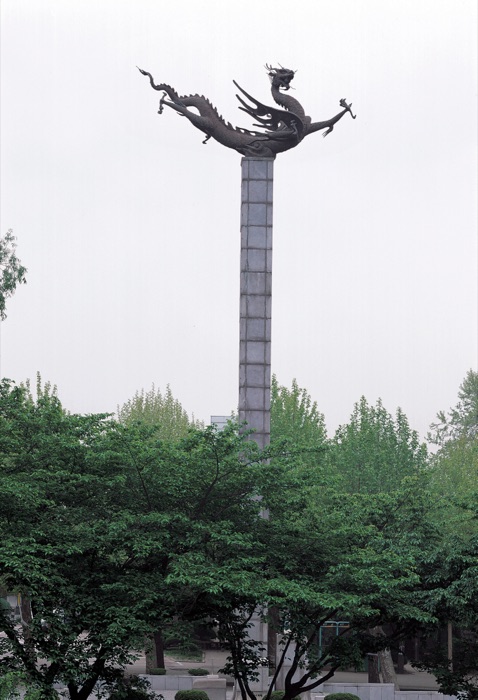 비룡탑 Biryong (Flying Dragon) Tower